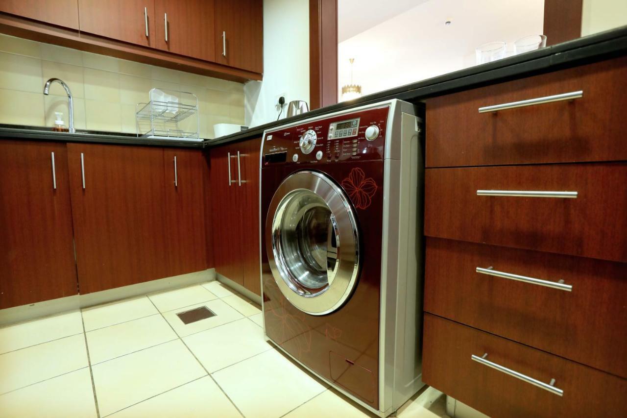 Luxury Casa - Marvel Sea View Apartment Jbr Beach 2Br Дубай Екстериор снимка